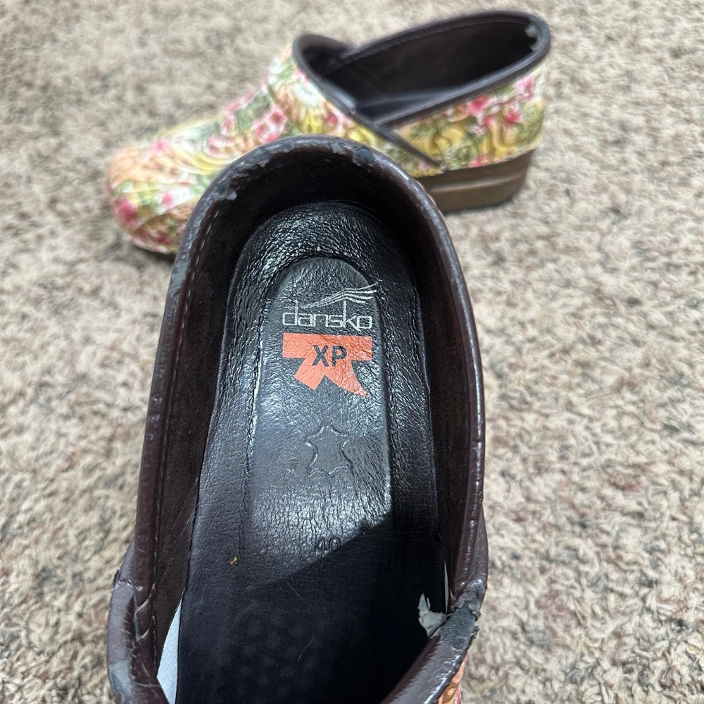 Dansko Professional XP Clogs Floral Tooled Leather Slip Resistant 40/9.5 READ - Picture 9 of 9